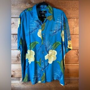 Caribbean Joe Men's Blue Floral Casual Shirt